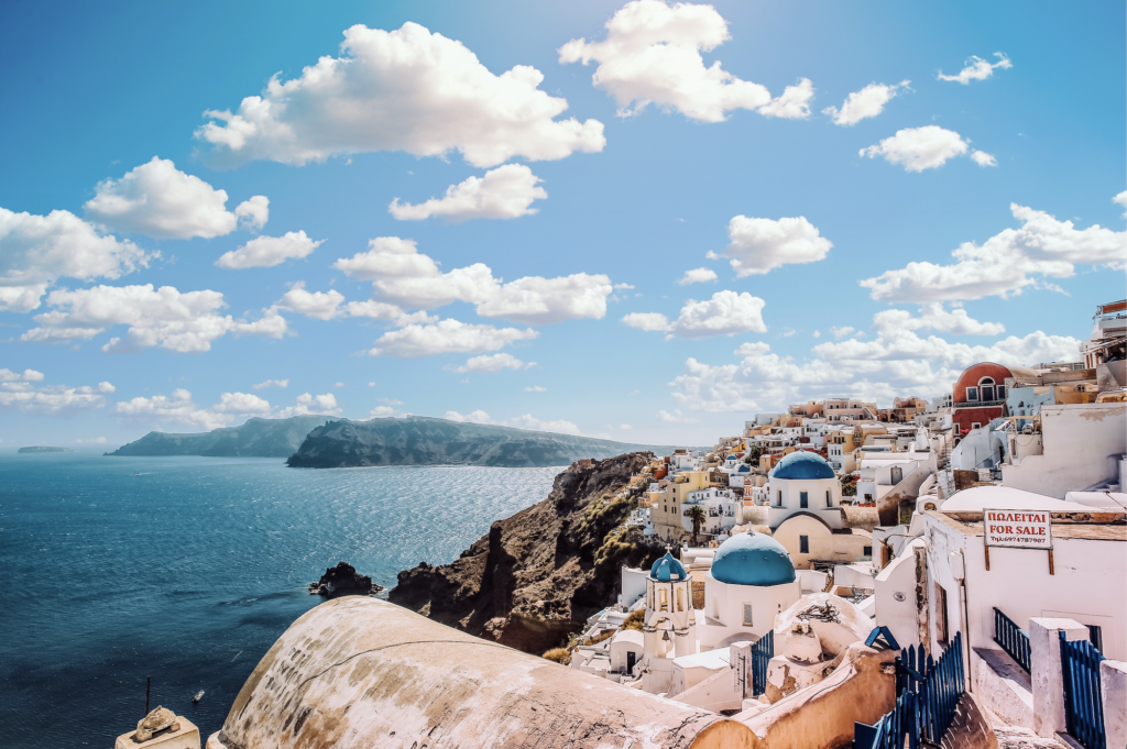 Umzug nach Griechenland_Blick auf Meer und Dorf